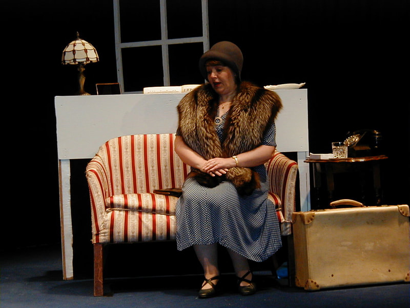 Blithe Spirit, High Tor Players 2005, picture 2