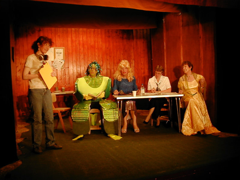On Location / Red Spy At Night, High Tor Players 2004, picture 19
