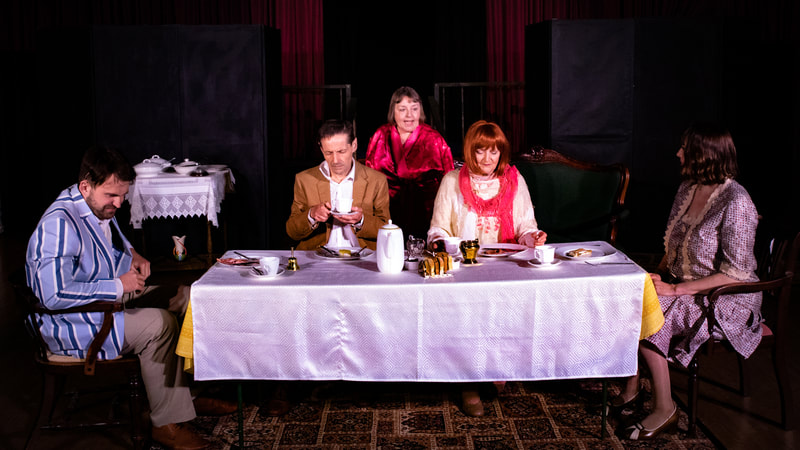 Hay Fever, High Tor Players 2023, picture 41