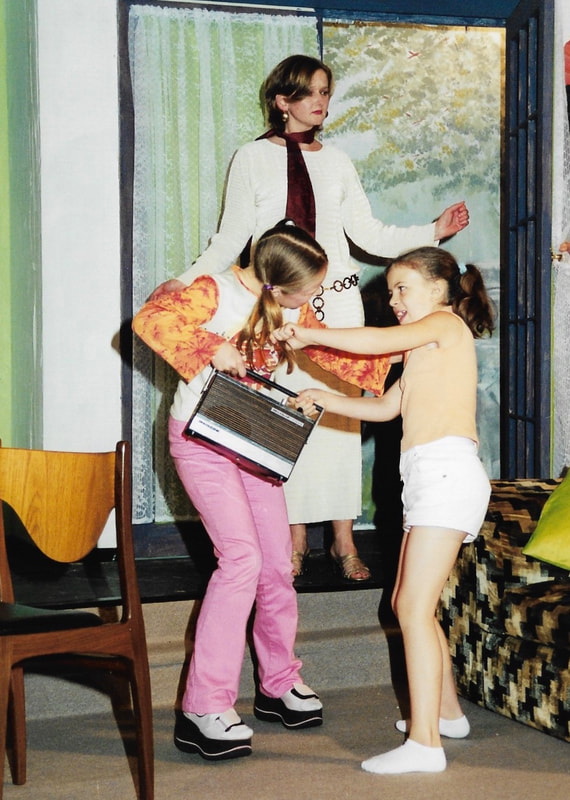 The Taxpayer's Waltz, High Tor Players 2000, picture 17