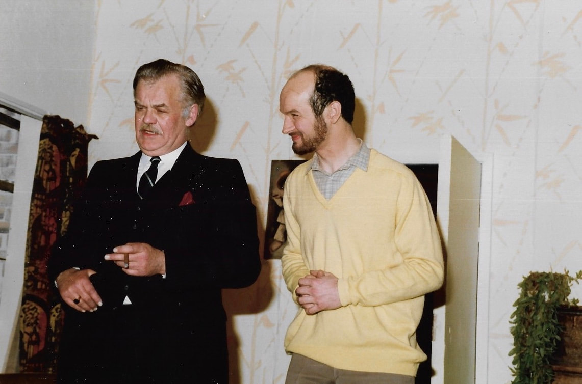 Semi Detached, High Tor Players 1992, picture 6