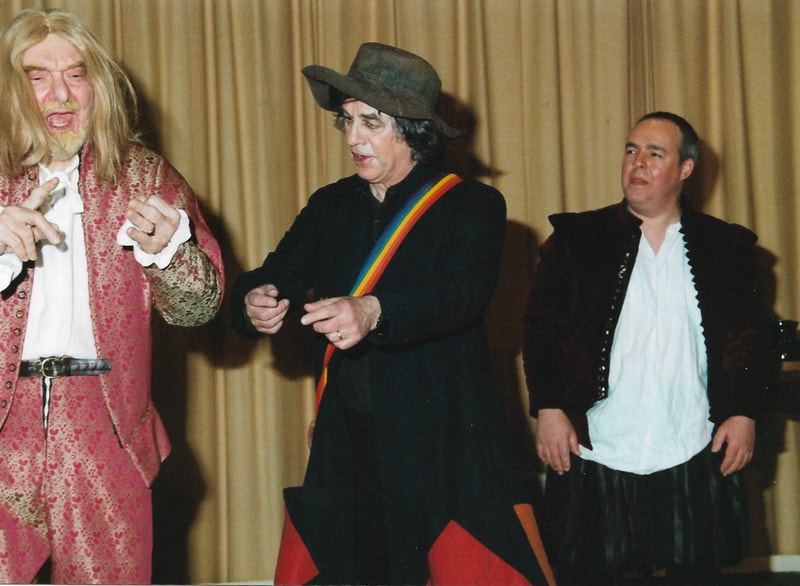 Twelfth Night, High Tor Players 2000, picture 8